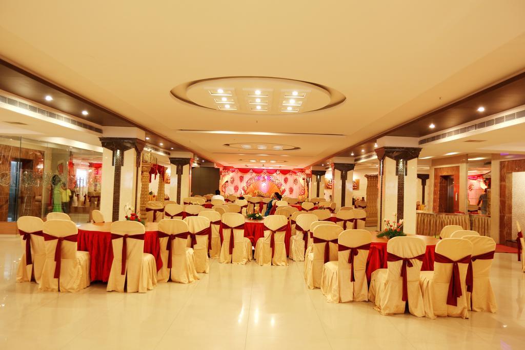 Hotel Swagath Grand Nagole Hyderabad Exterior foto
