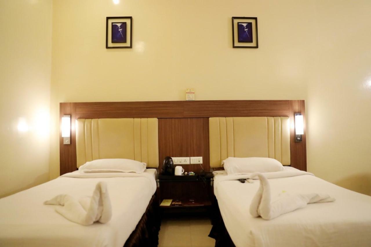 Hotel Swagath Grand Nagole Hyderabad Exterior foto